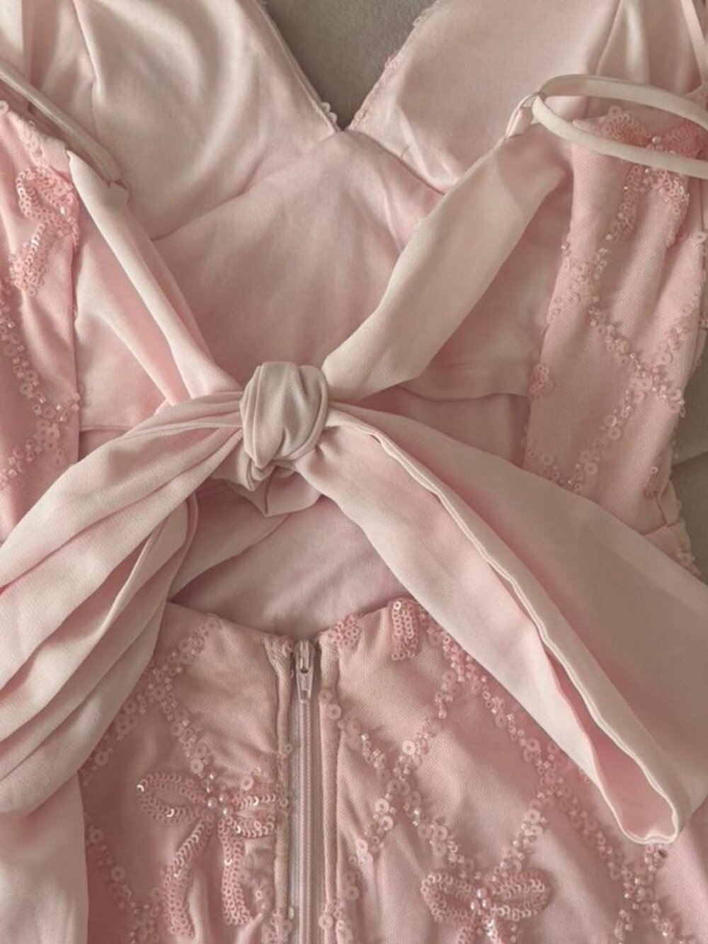 Pink windsor coquette beaded bow prom dress - Picture 4 of 5